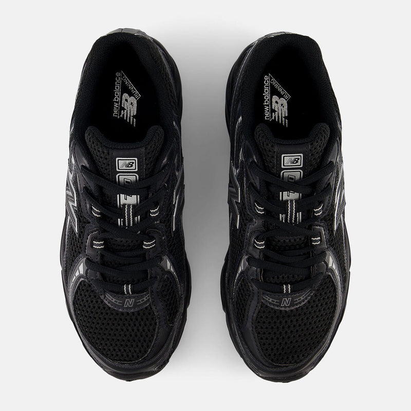 NeB 740v2 Black Grey Silver