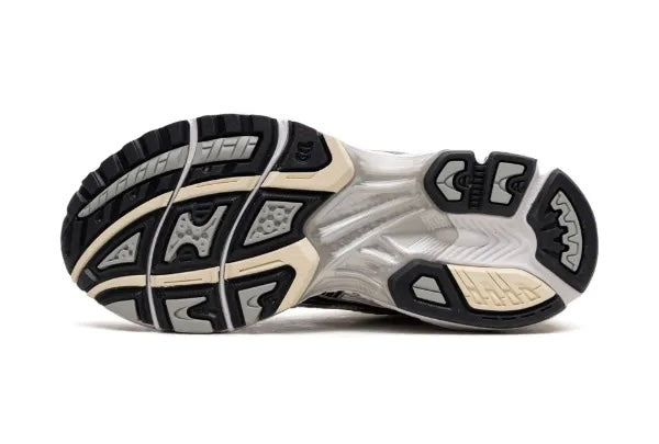 Asc Gel-Kayano 14 White Midnight