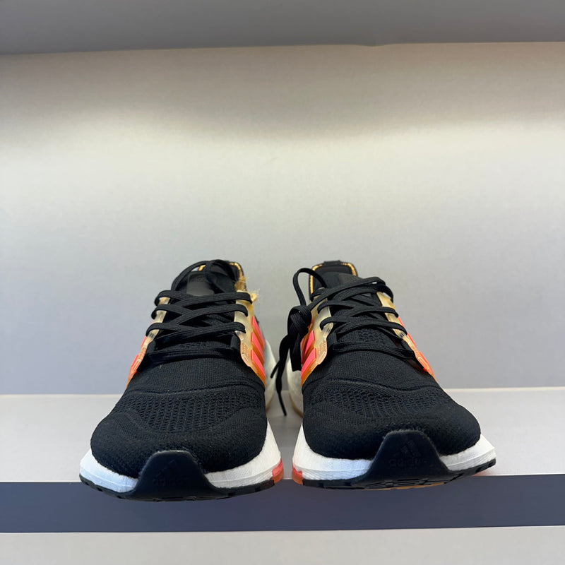 AD Ultraboost 22 Black Turbo Flash Orange