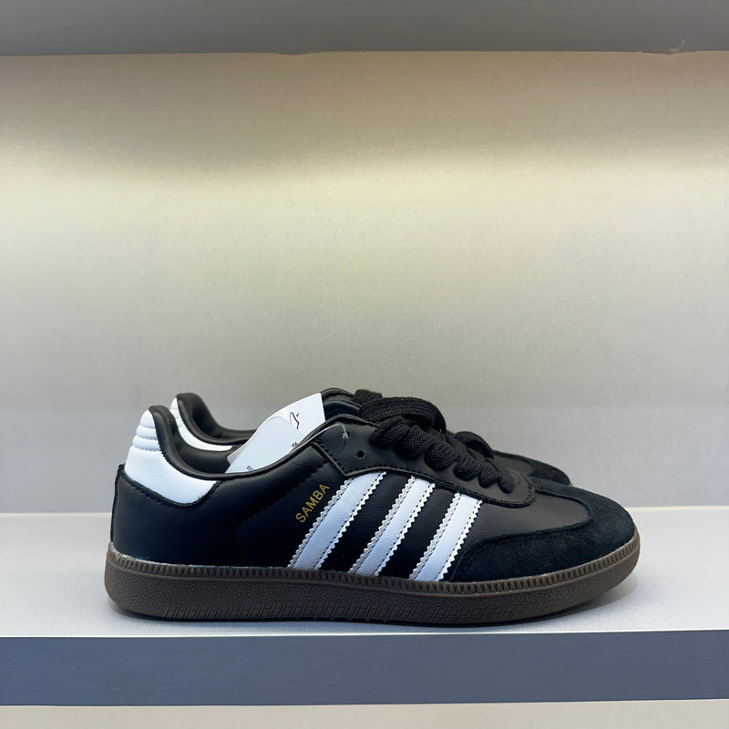 ADSamba Black White