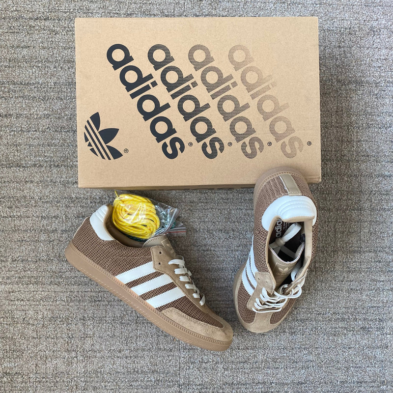 AD Samba Cardboard