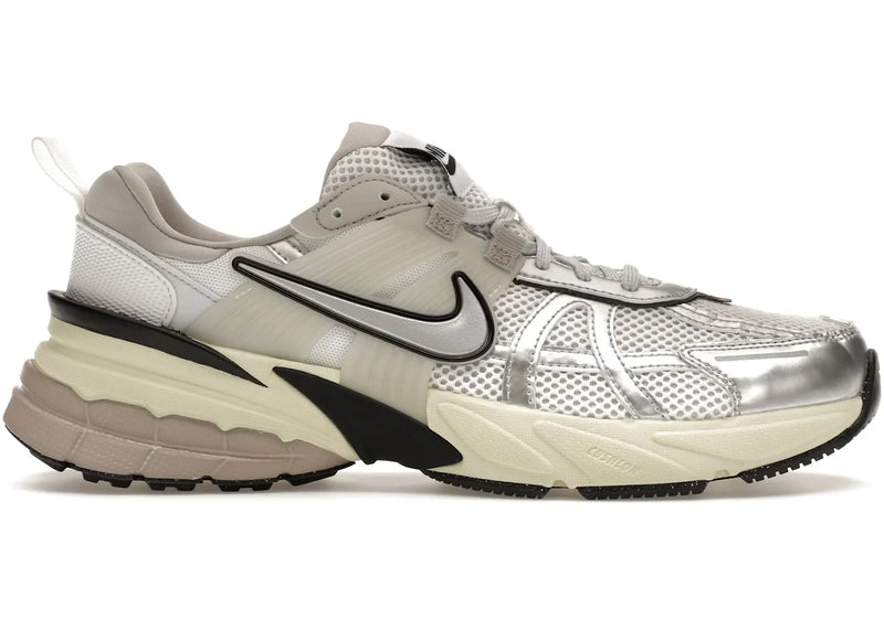 Nk V2K Run Summit White Metallic Silver